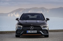 Mercedes-Benz CLA 2019 head-on